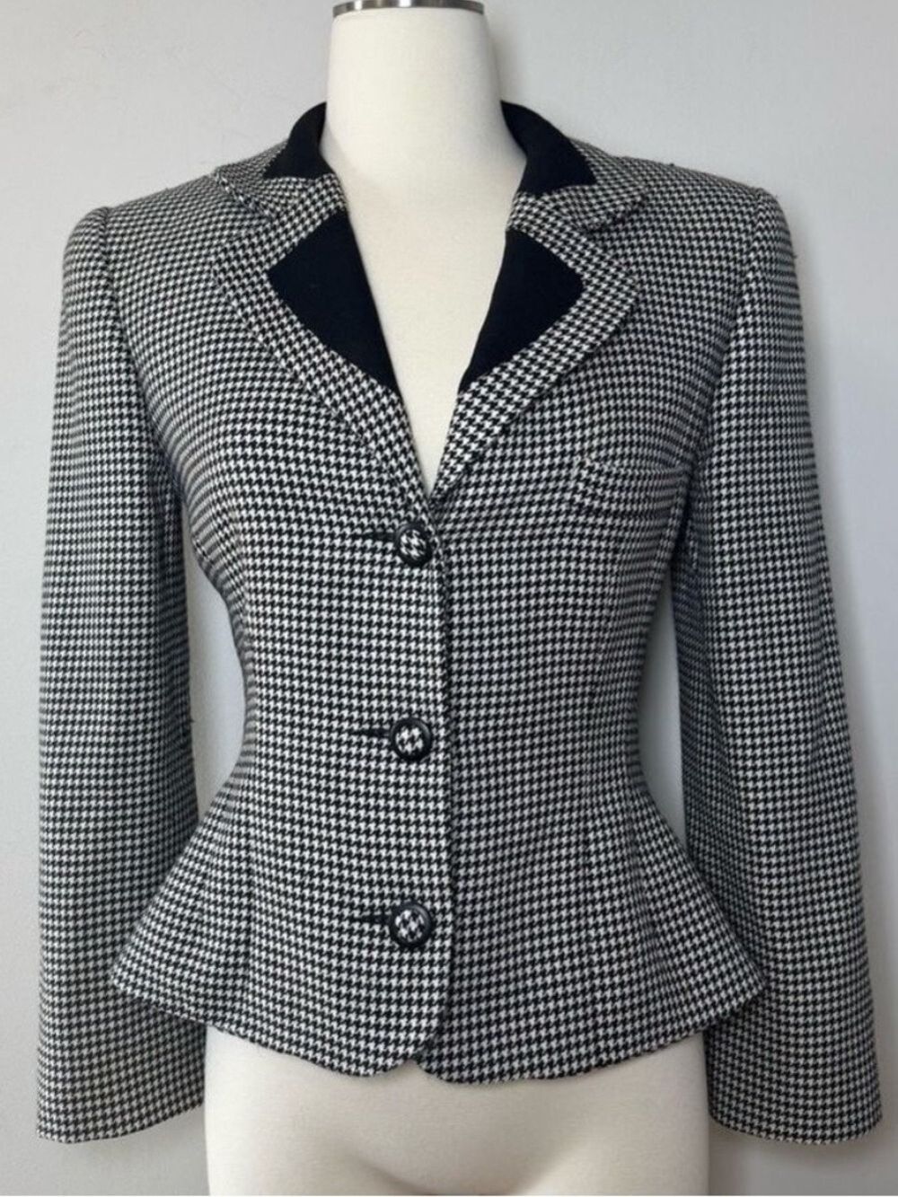 Vintage Wayne Clark Houndstooth Blazer in Black and White Size 2